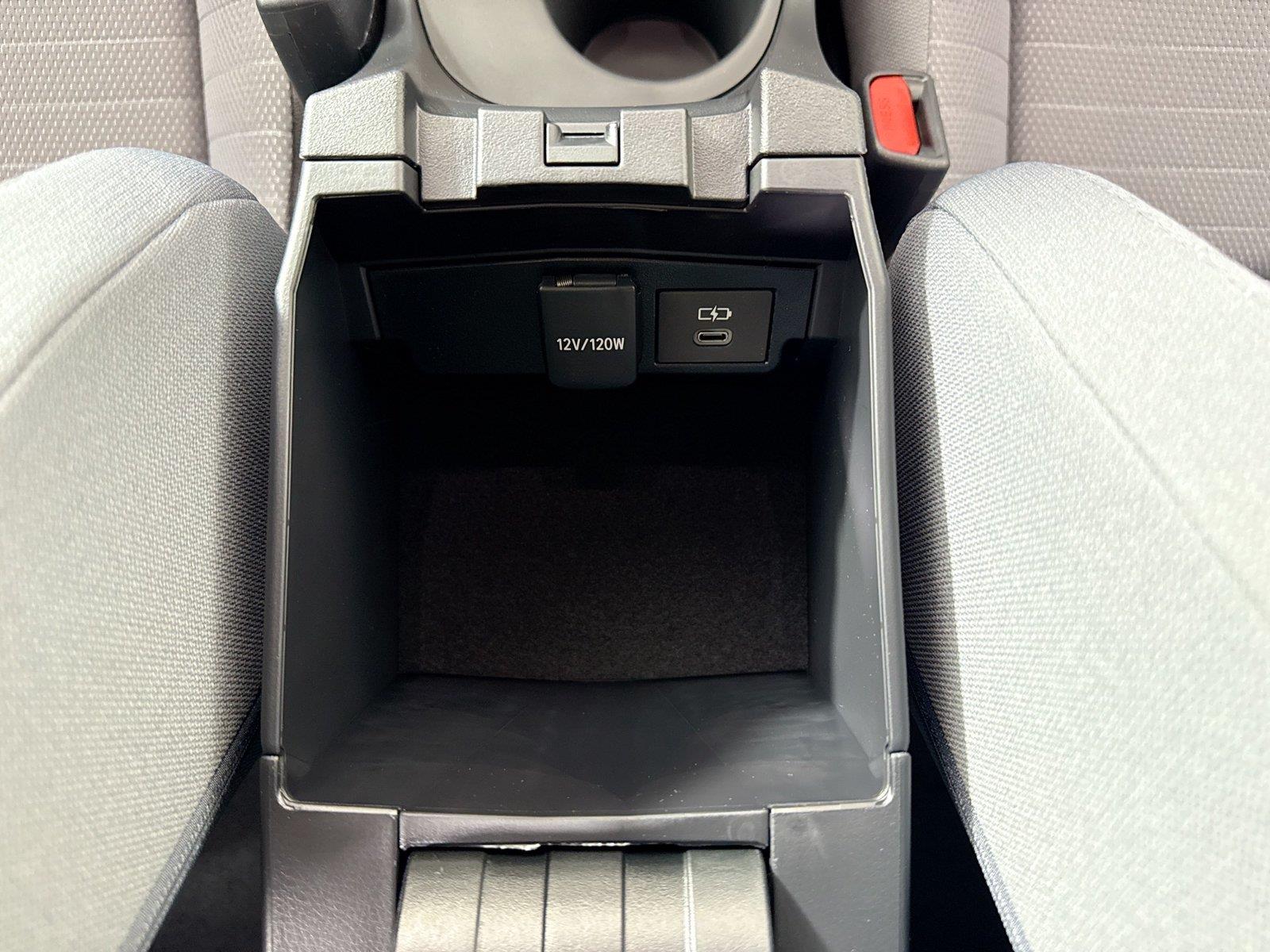 2026 Toyota Corolla SE photo 35