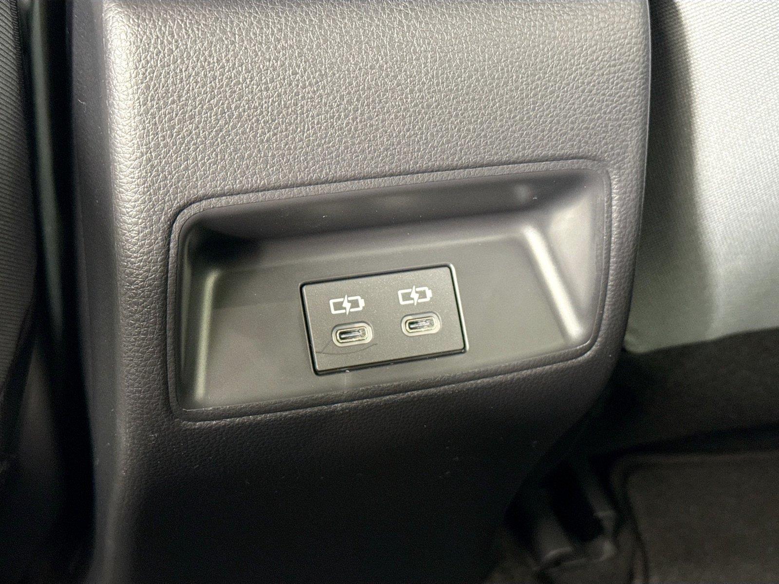 2026 Toyota Corolla SE photo 38