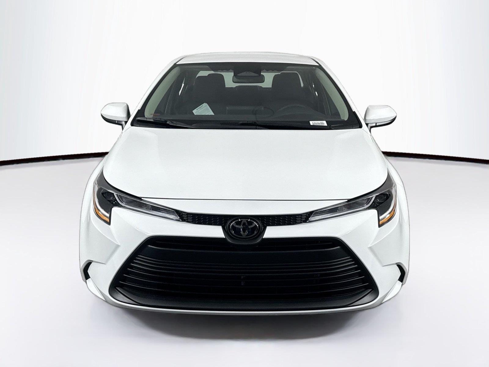 2026 Toyota Corolla LE photo 2