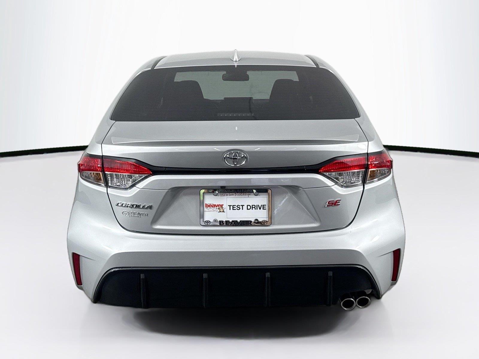 2026 Toyota Corolla SE photo 6