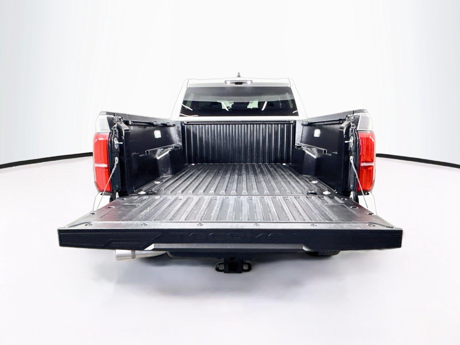 2024 Toyota Tacoma TRD Off-Road photo 33