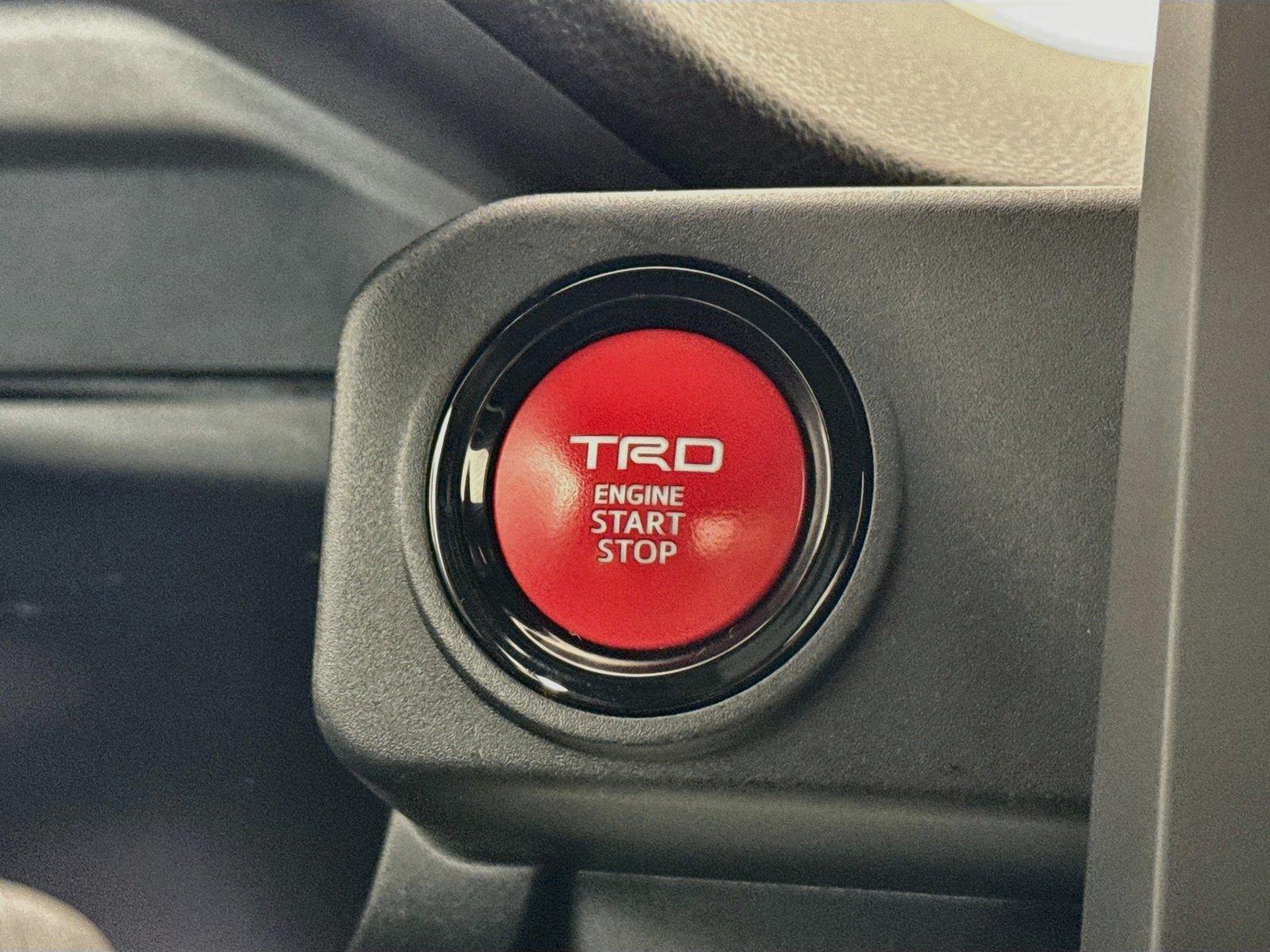 2024 Toyota Tacoma TRD Off-Road photo 20