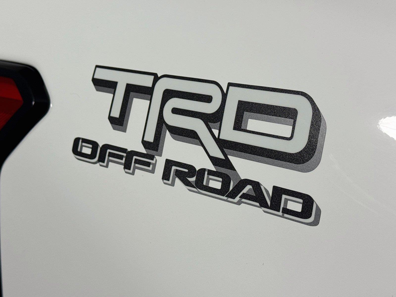 2024 Toyota Tacoma TRD Off-Road photo 13