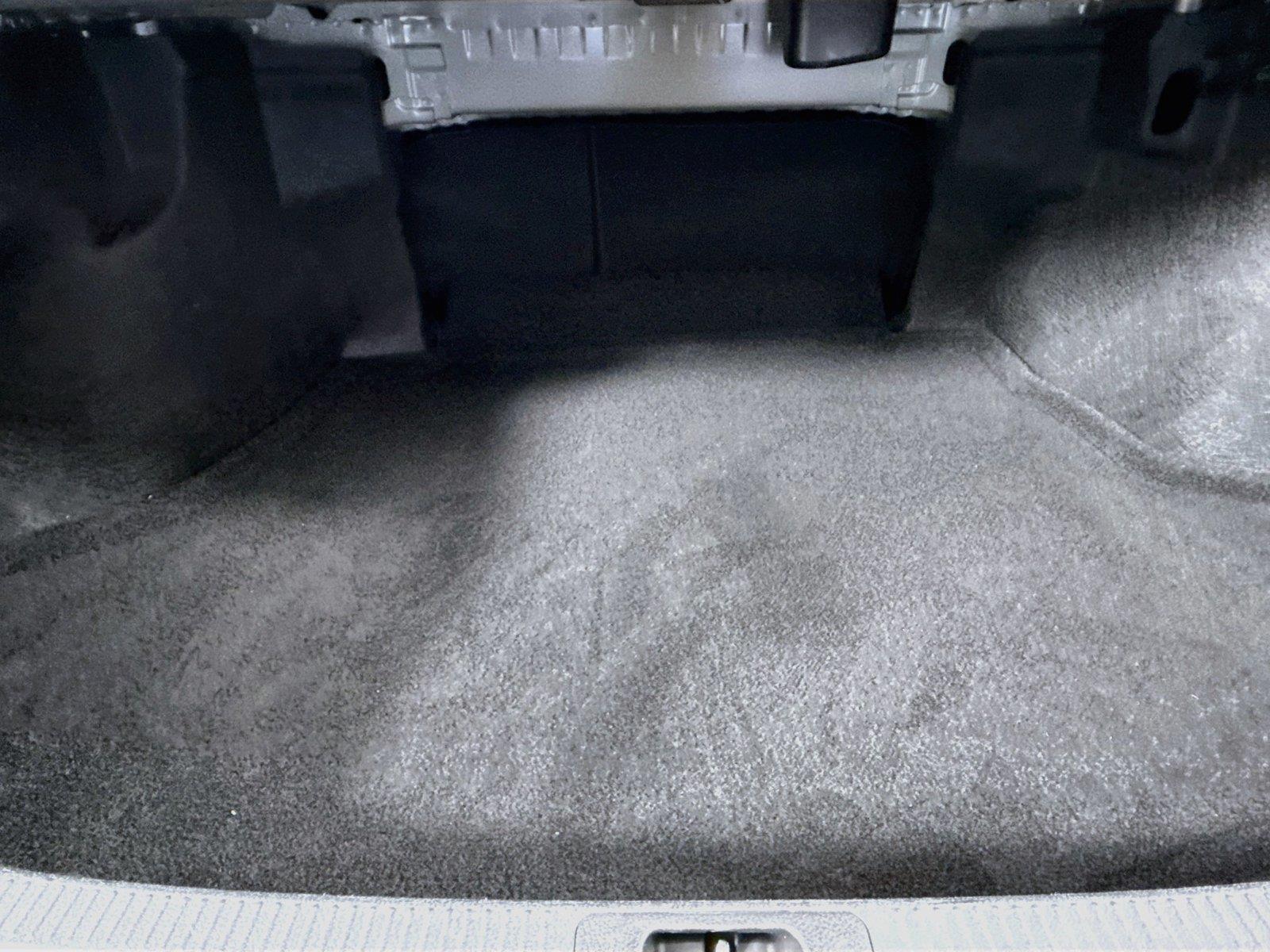 2025 Toyota Camry SE photo 37