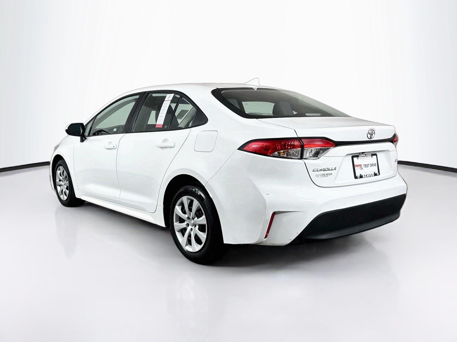 2023 Toyota Corolla LE photo 11