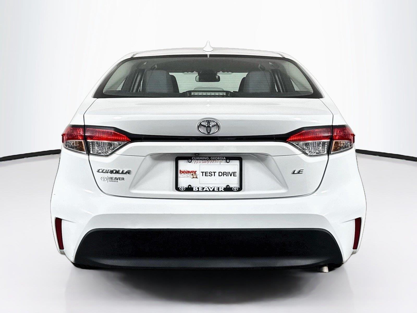 2023 Toyota Corolla LE photo 10