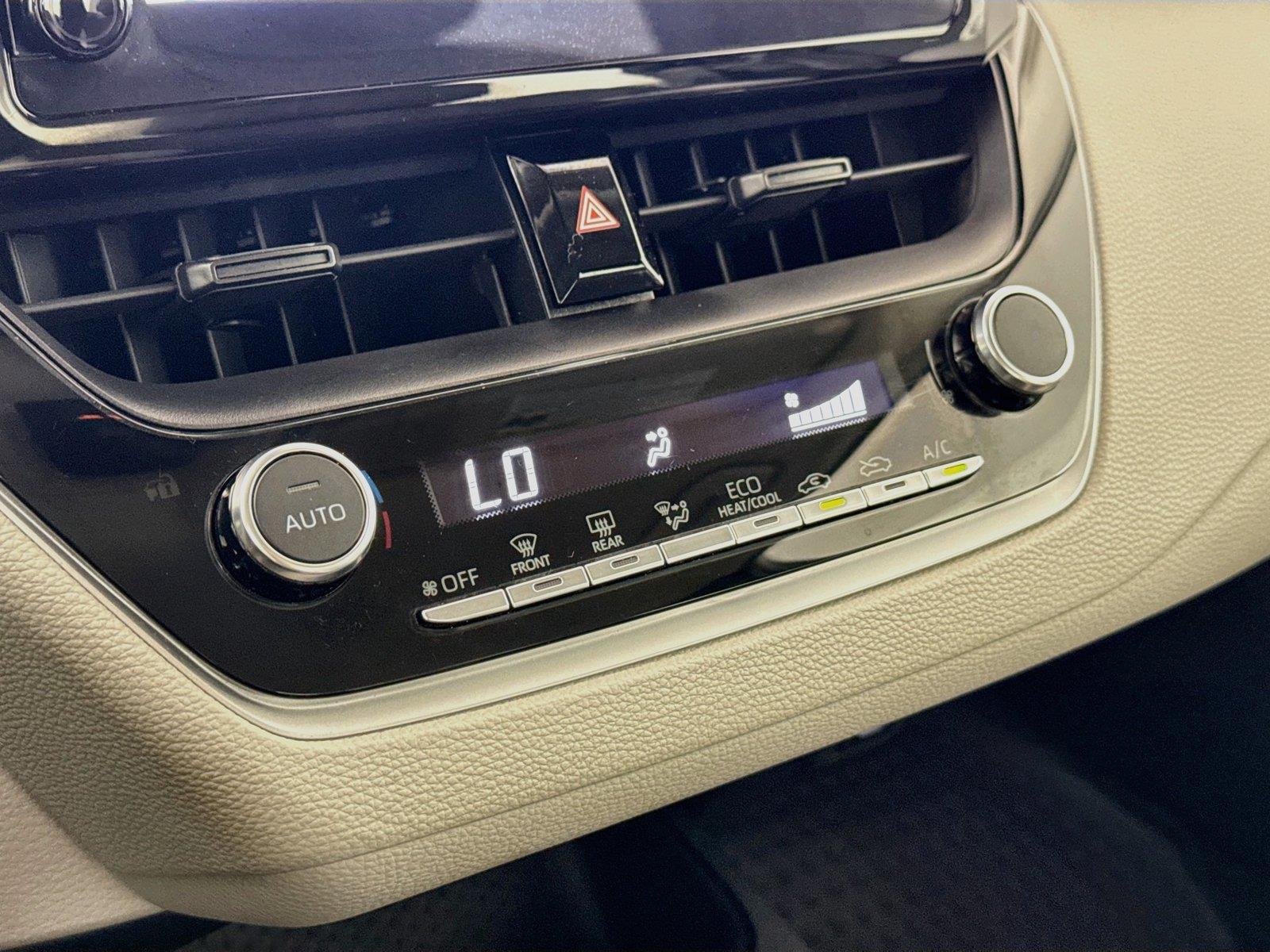 2023 Toyota Corolla LE photo 22