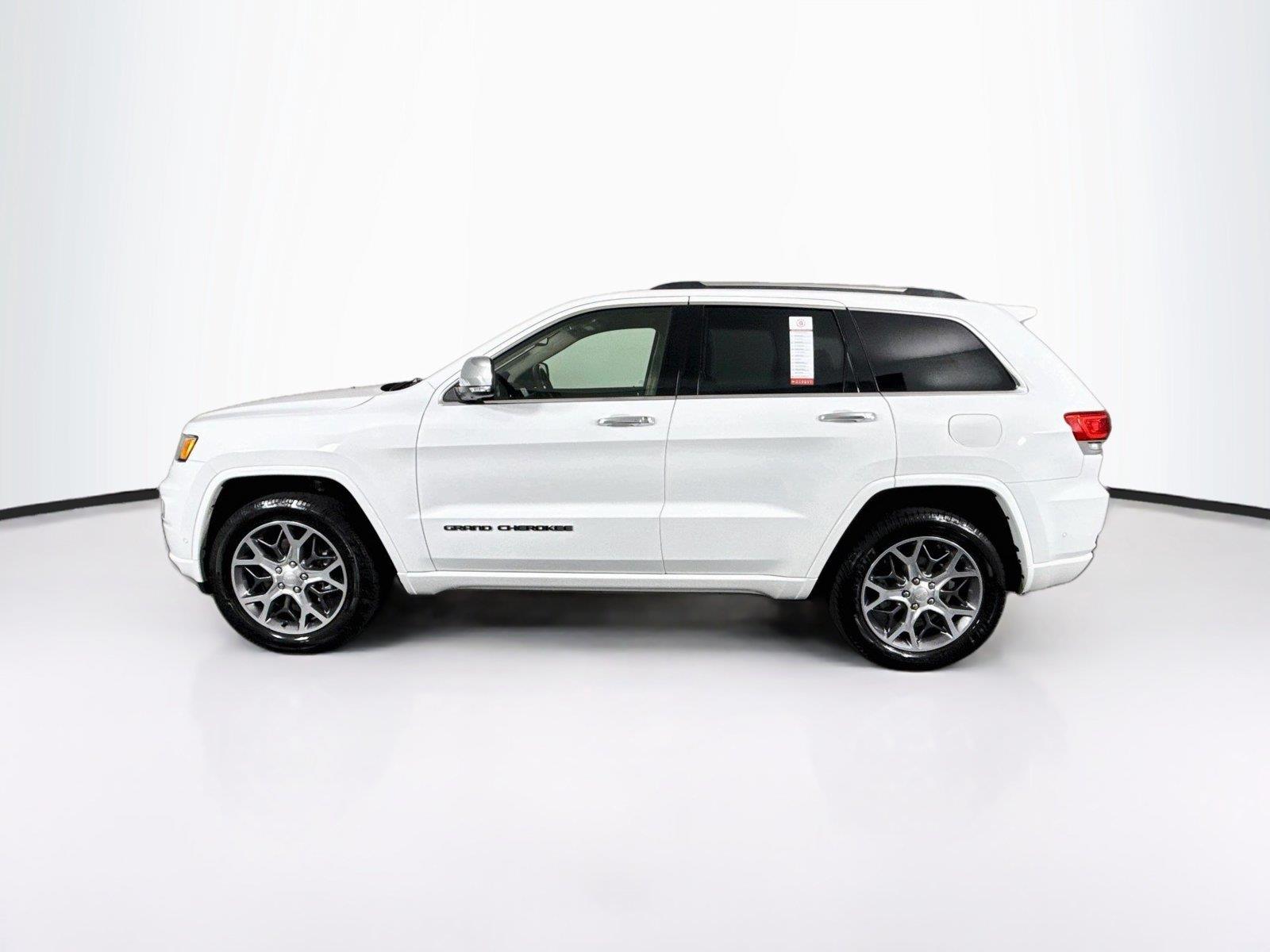 2021 Jeep Grand Cherokee Overland photo 12