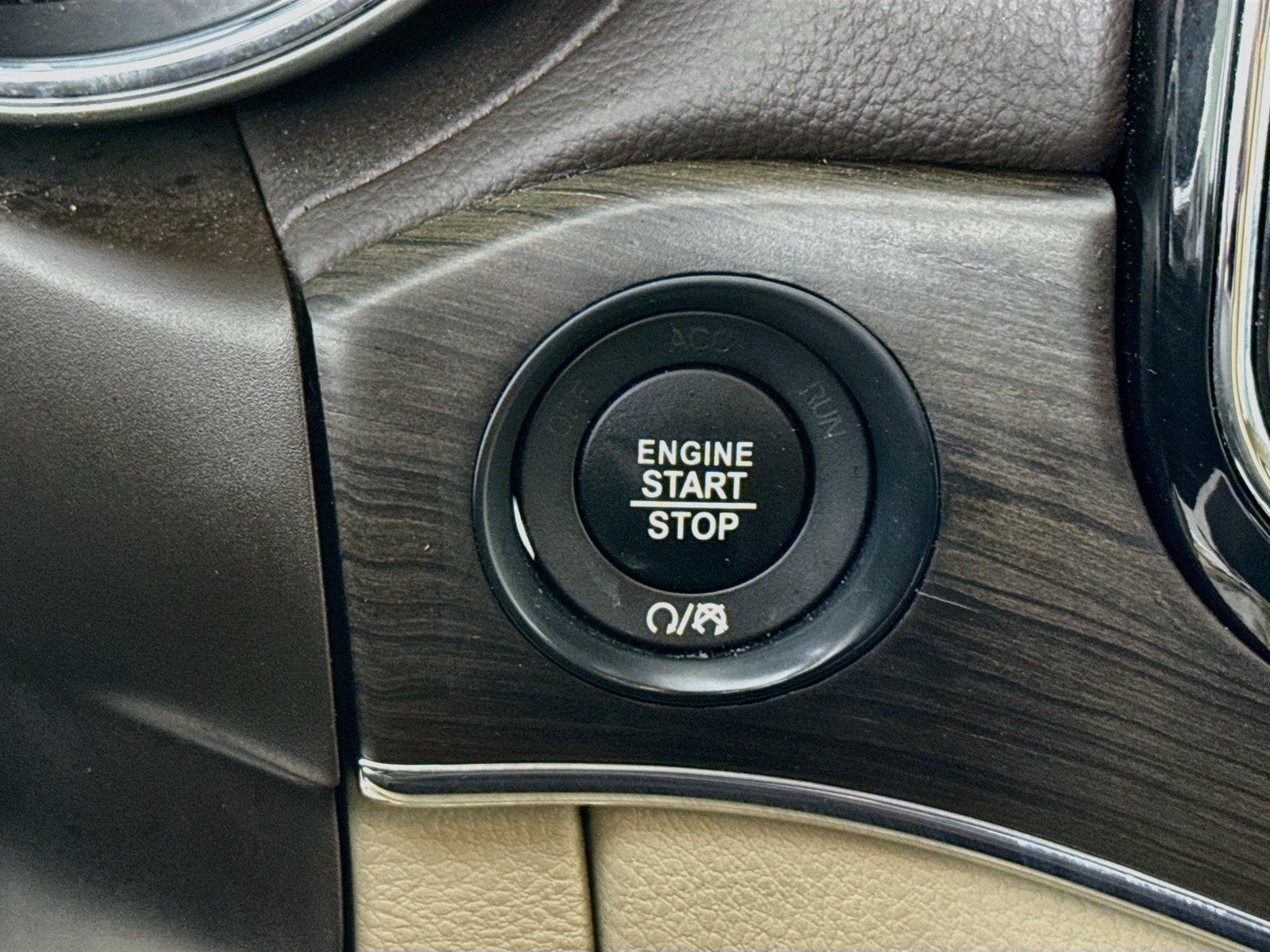 2021 Jeep Grand Cherokee Overland photo 20
