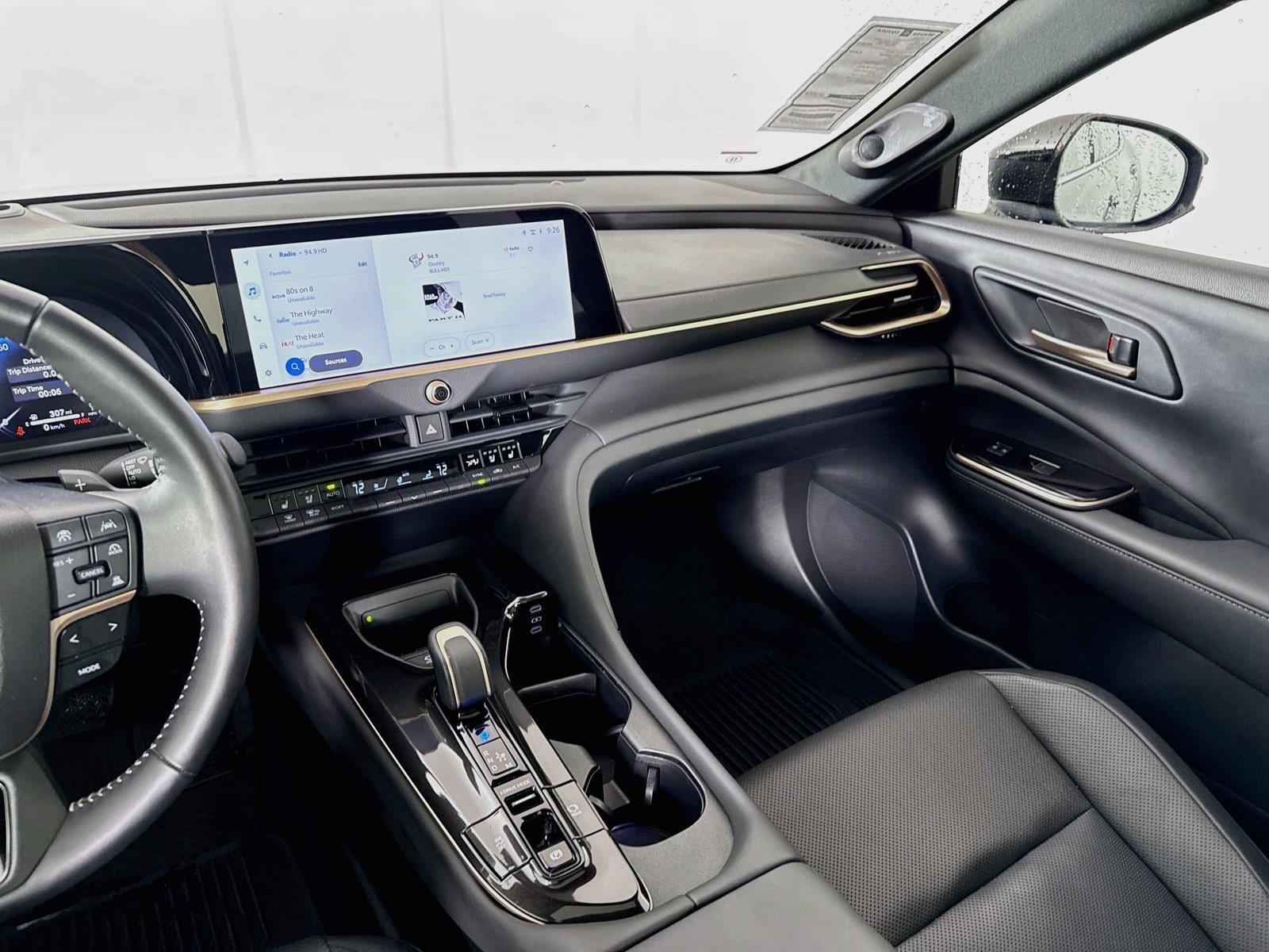 2026 Toyota Crown Platinum photo 36