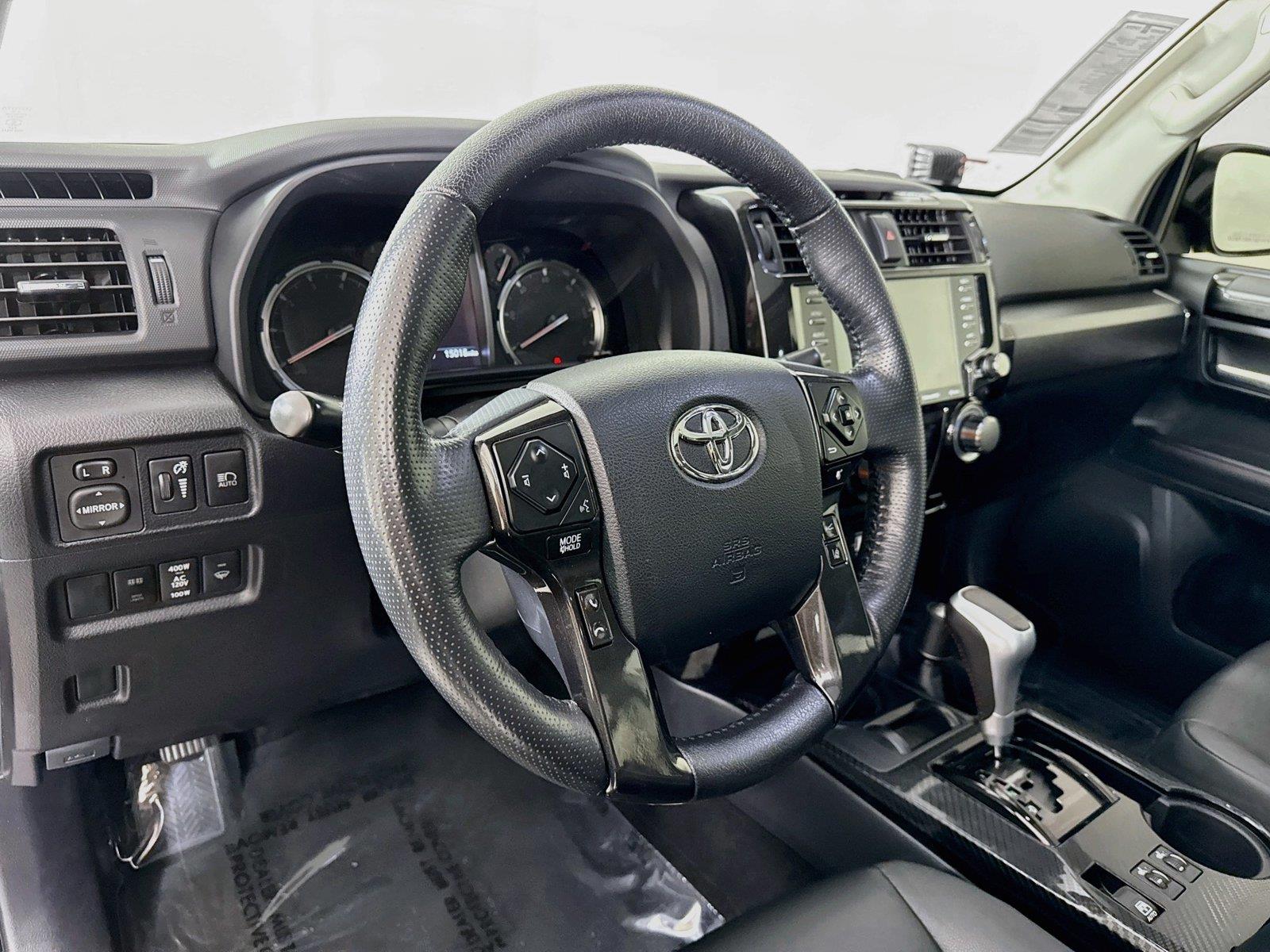 2024 Toyota 4Runner TRD Off-Road Premium photo 3