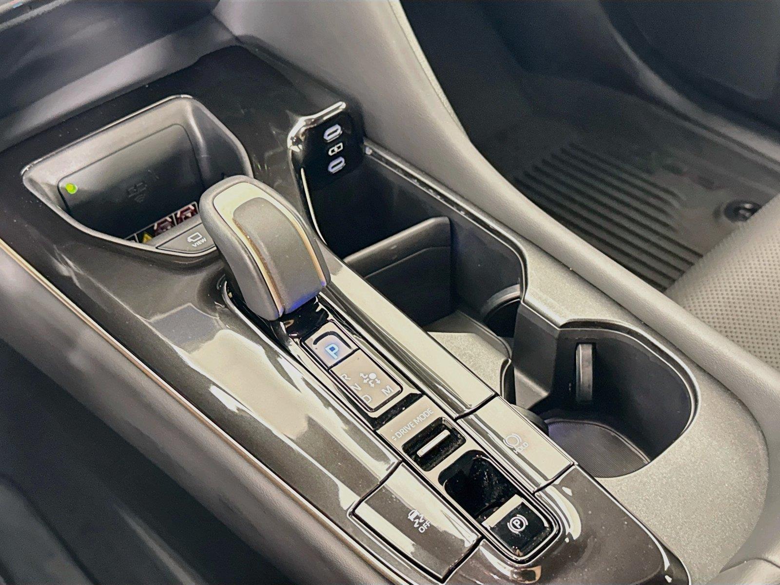 2026 Toyota Crown Platinum photo 27