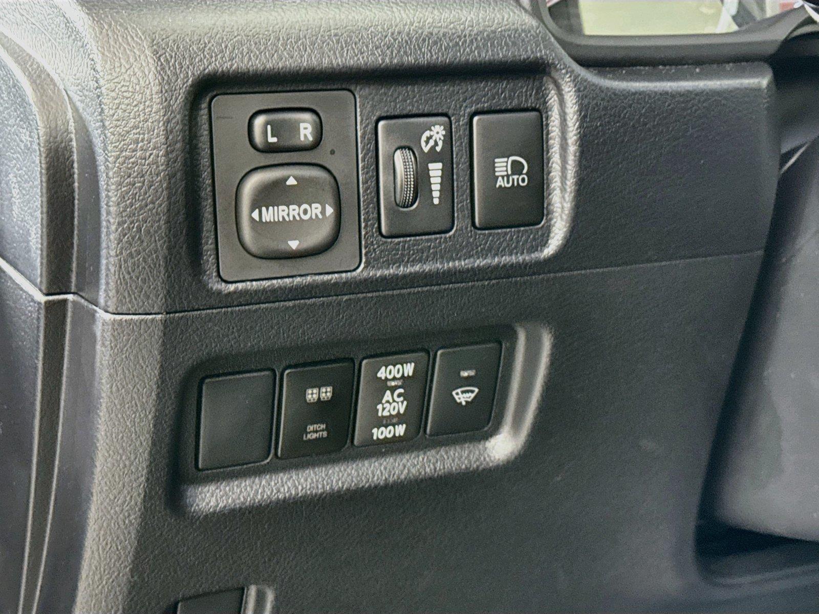 2024 Toyota 4Runner TRD Off-Road Premium photo 16