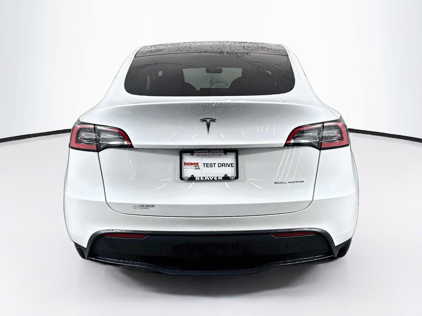 2023 Tesla Model Y Long Range photo 11