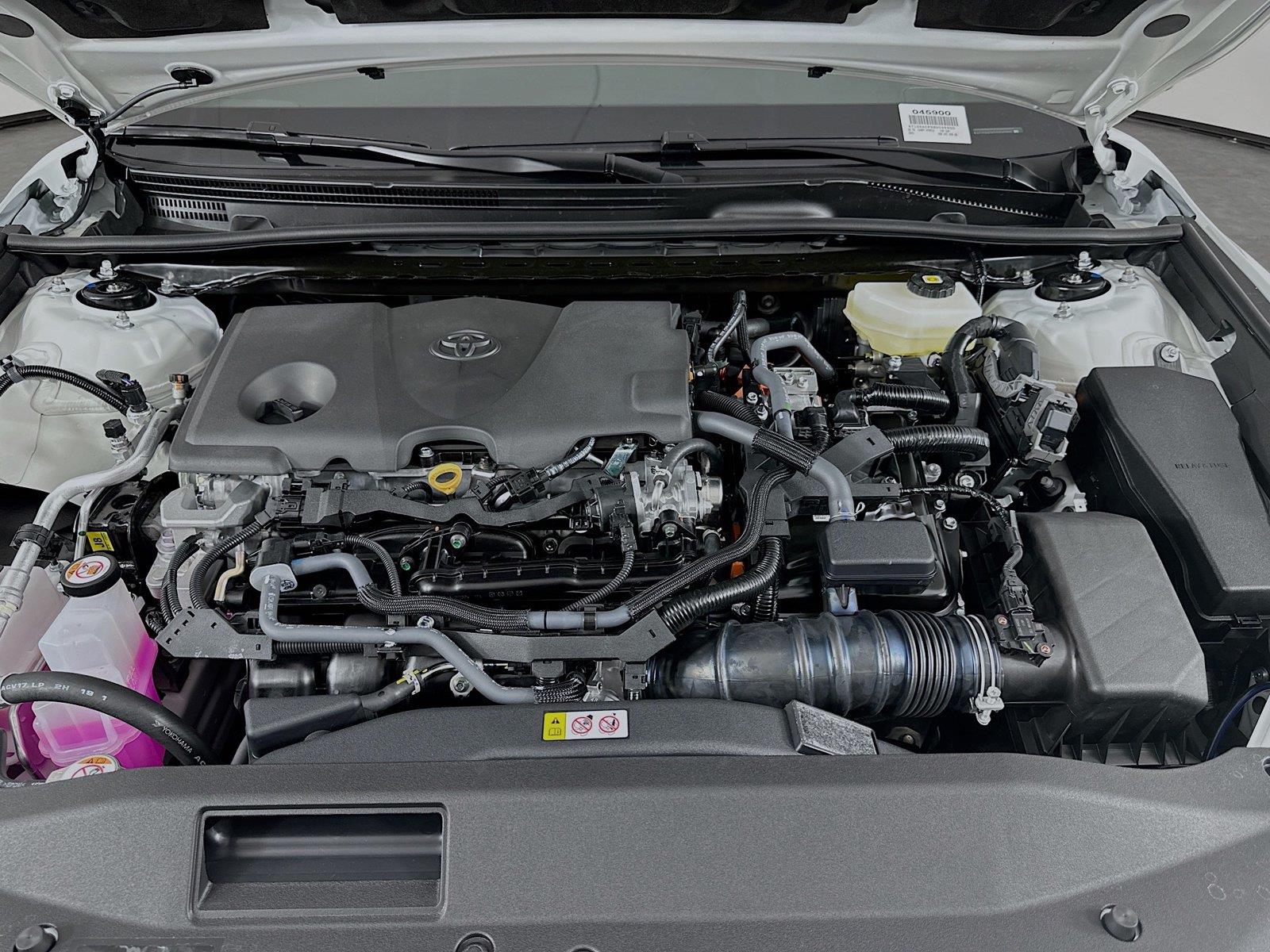2026 Toyota Camry SE photo 13