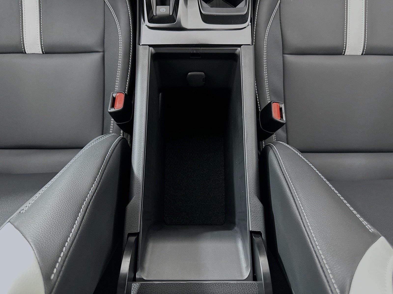 2026 Toyota Camry SE photo 38