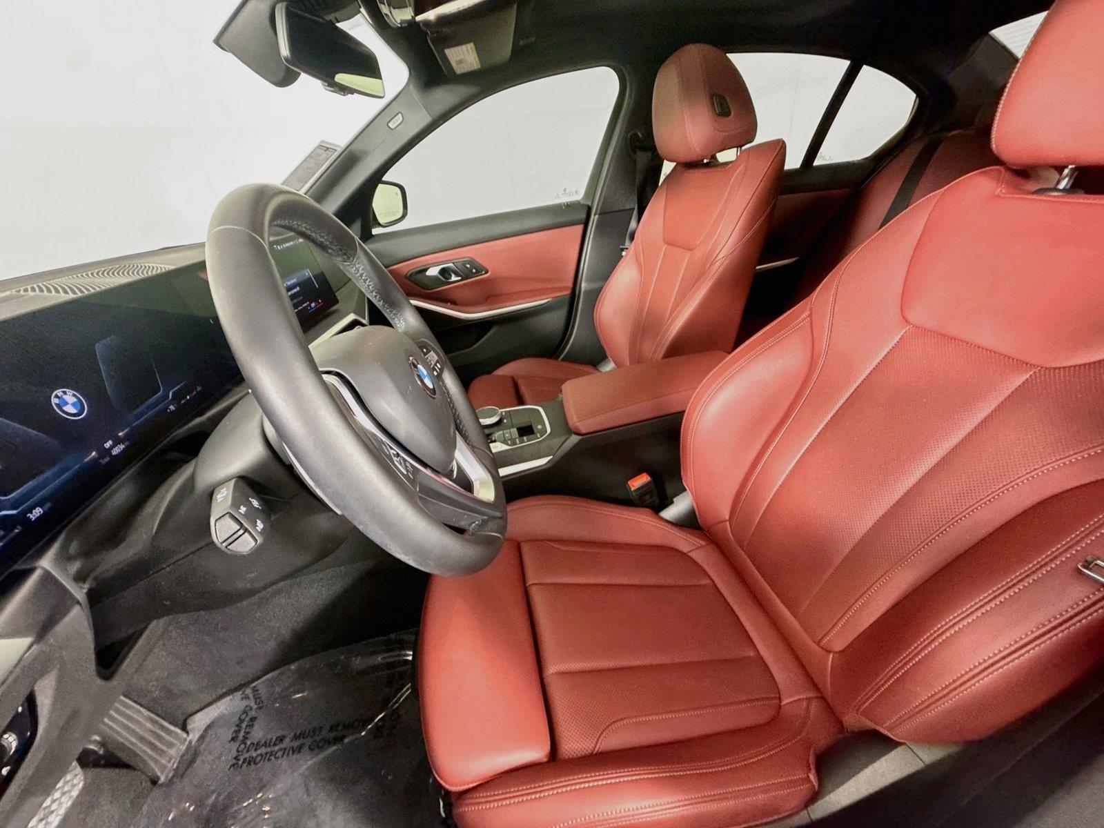 2024 BMW 3 Series 330i photo 2