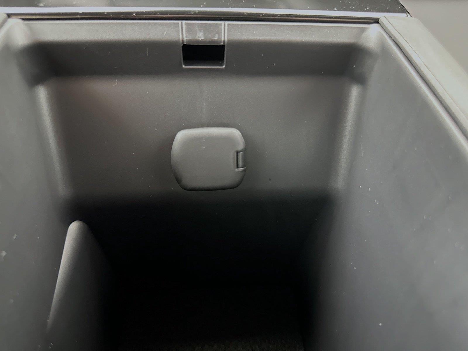 2026 Toyota Camry SE photo 39