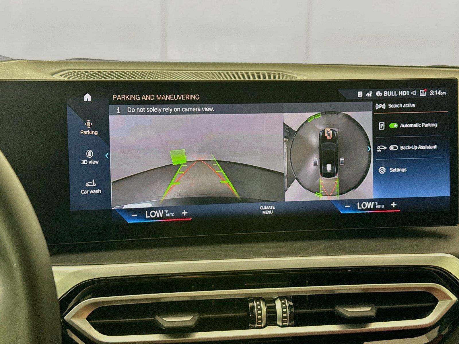 2024 BMW 3 Series 330i photo 25