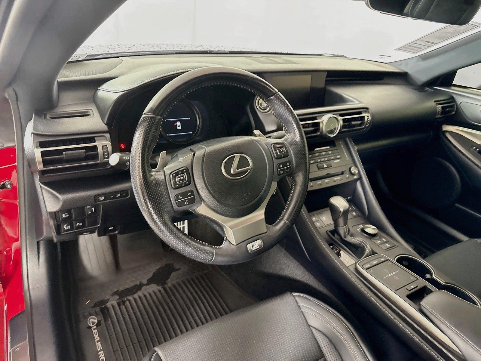 2022 Lexus RC RC 300 F SPORT photo 3