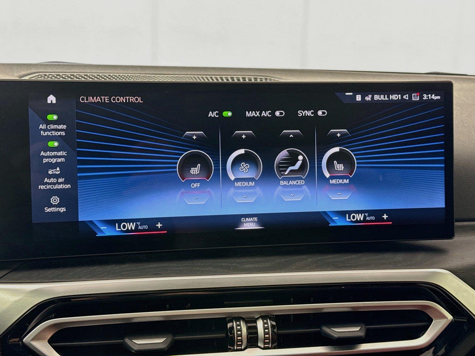 2024 BMW 3 Series 330i photo 26