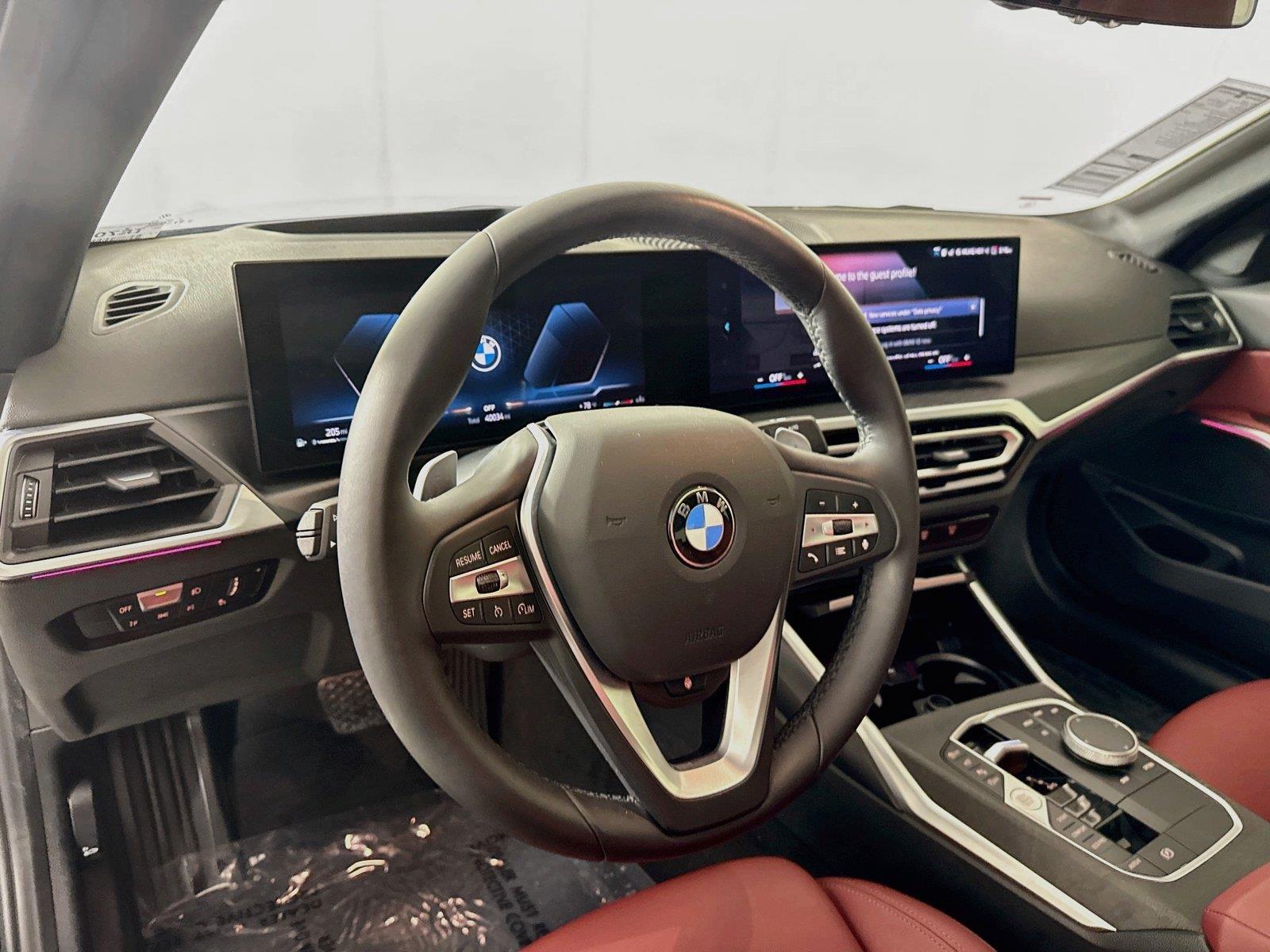 2024 BMW 3 Series 330i photo 3