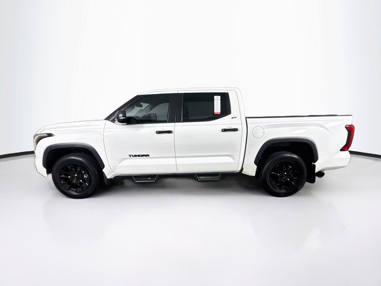 2024 Toyota Tundra SR5 photo 12