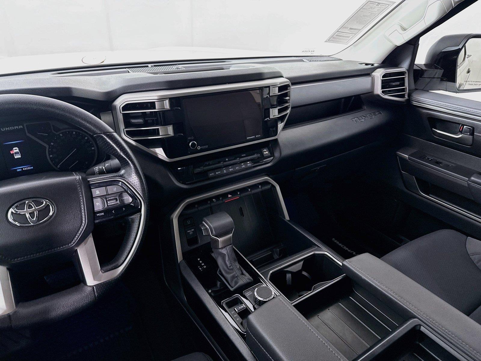 2024 Toyota Tundra SR5 photo 31