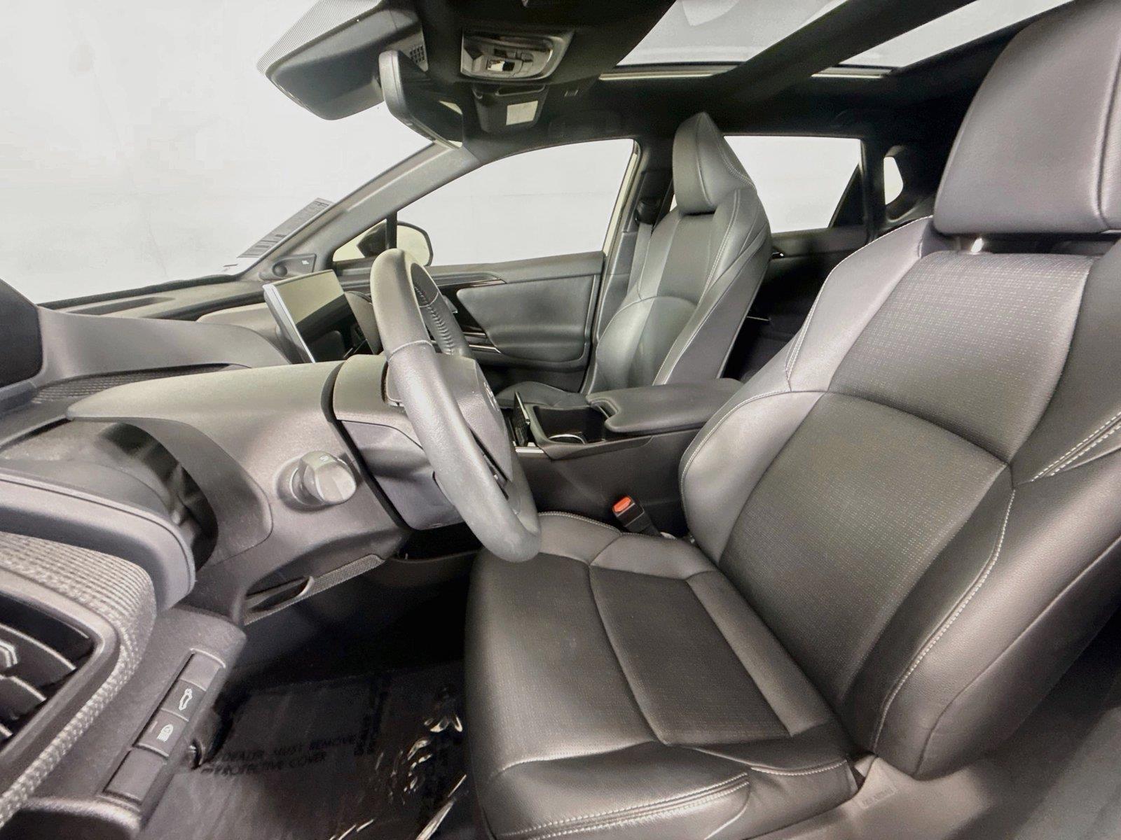 2023 Toyota bZ4X Limited photo 2
