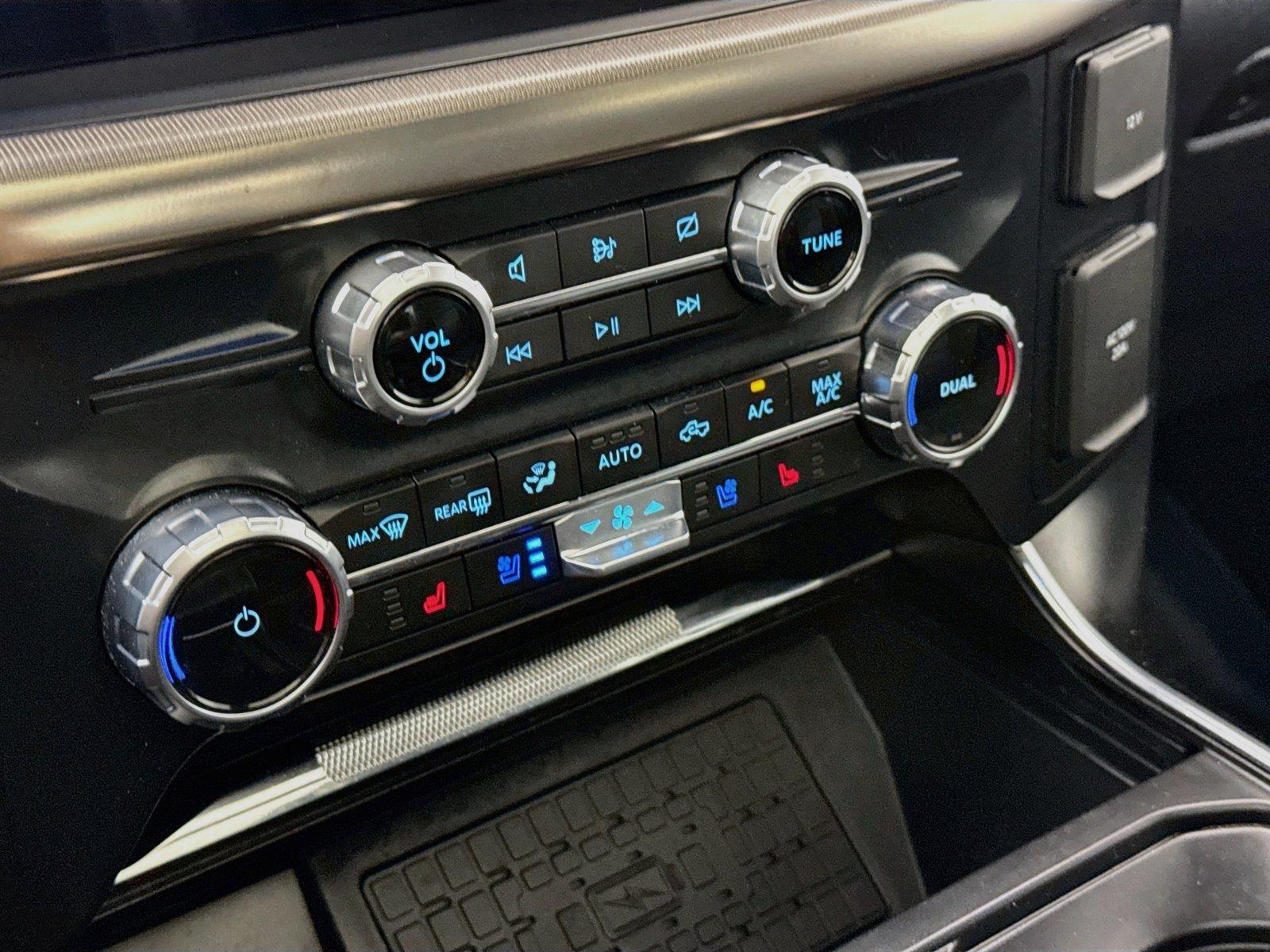 2023 Ford F-150 Raptor photo 25