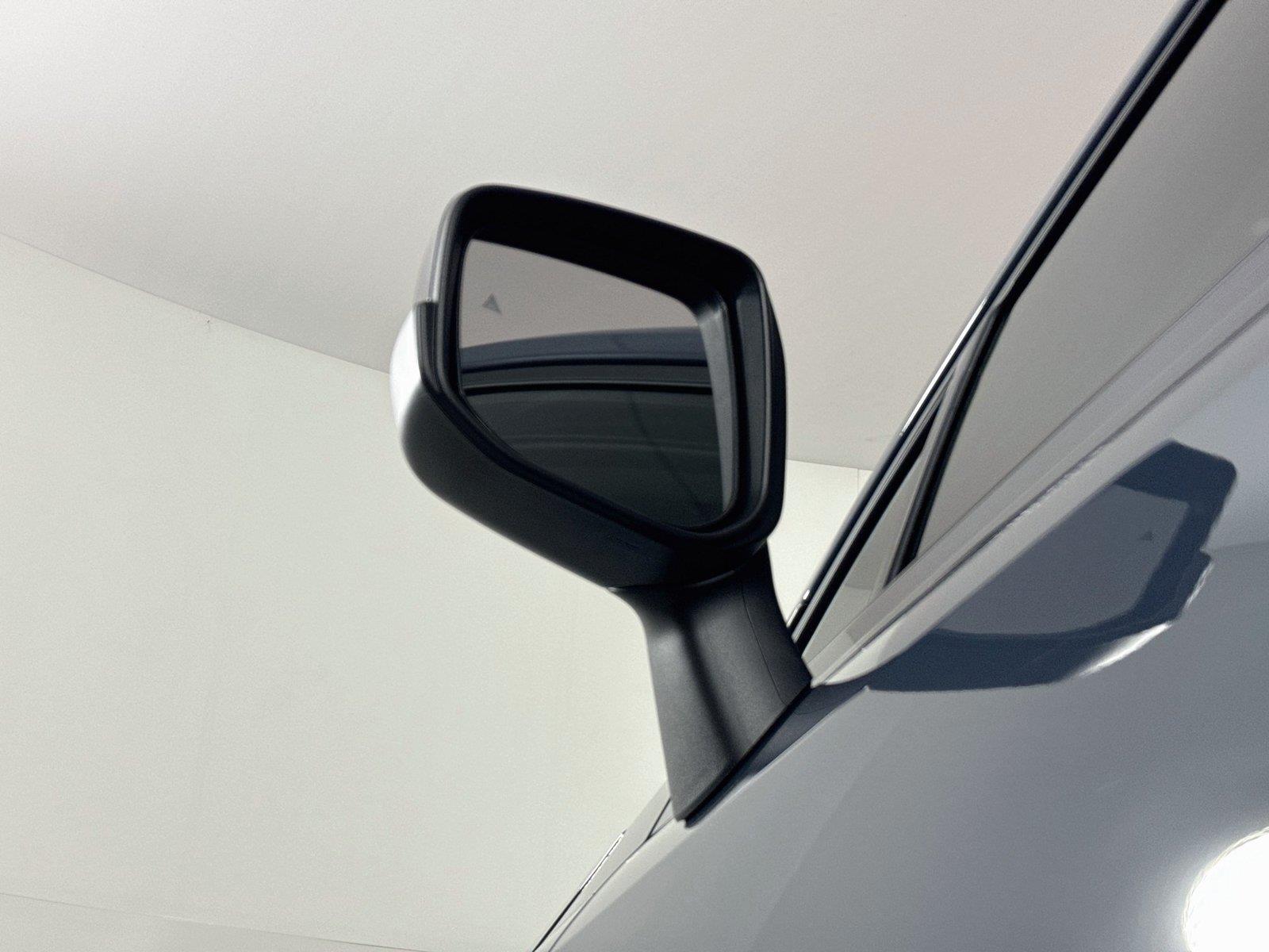 2026 Toyota RAV4 LE photo 4
