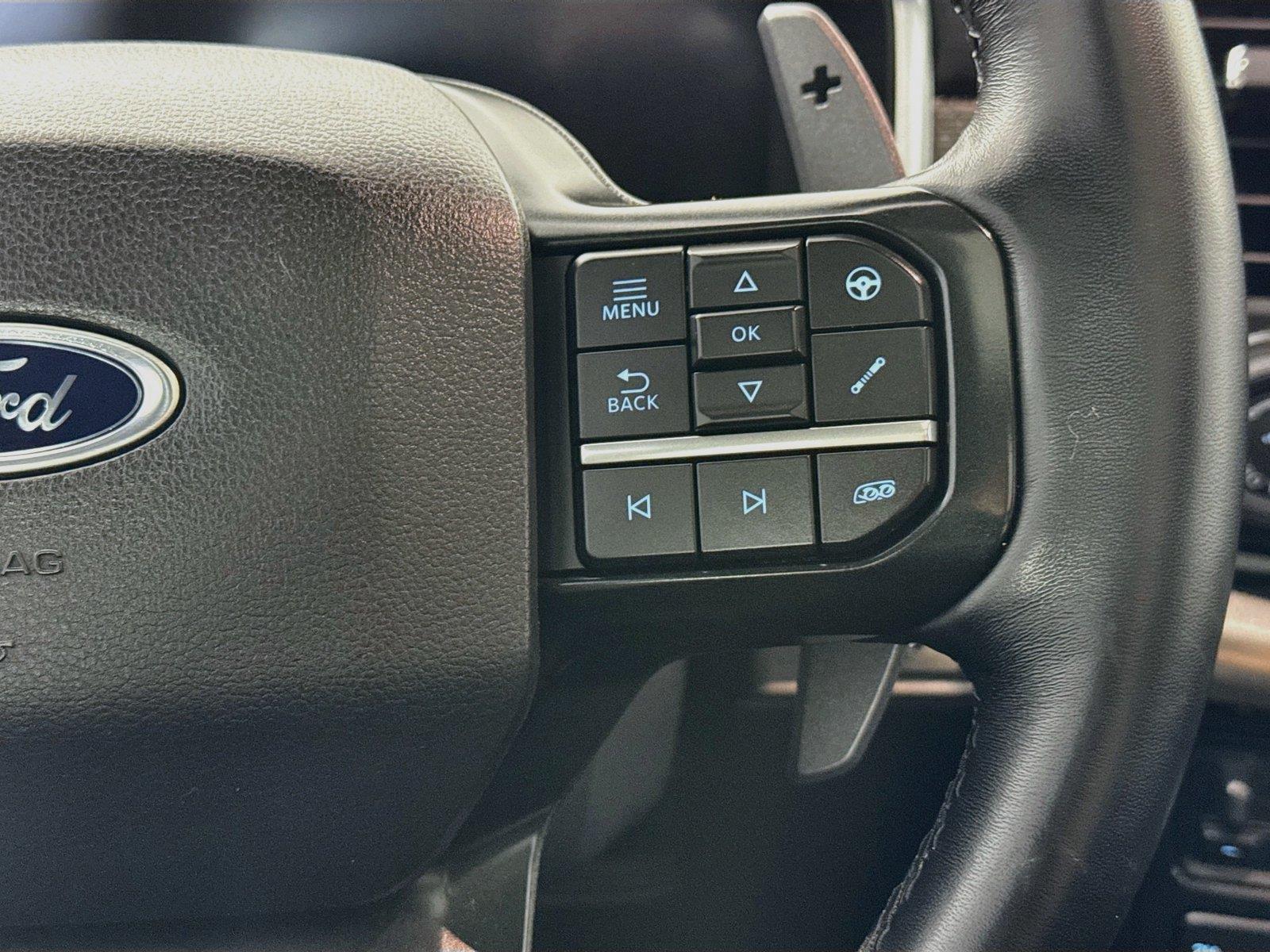 2023 Ford F-150 Raptor photo 19