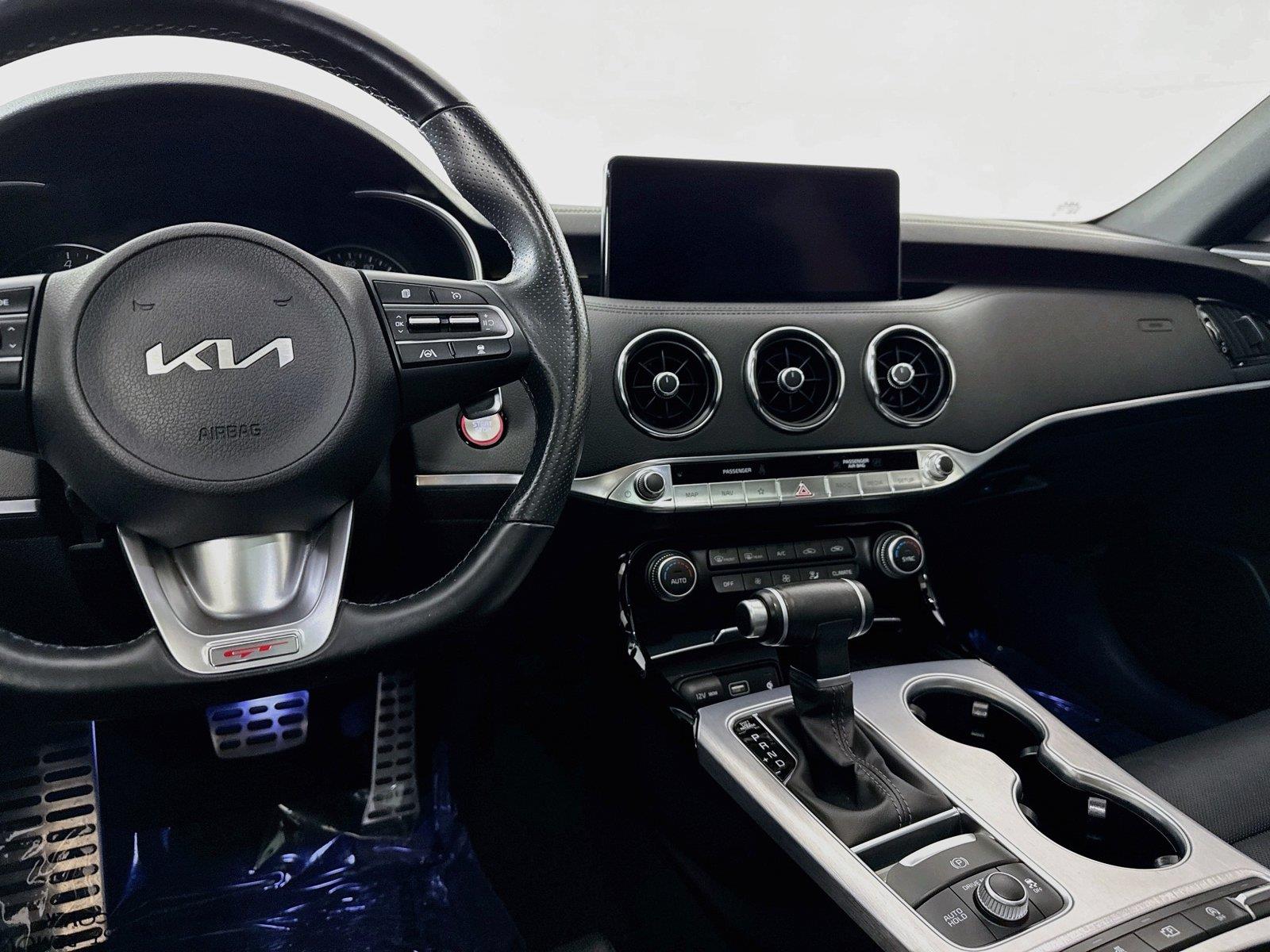 2022 Kia Stinger GT1 photo 31