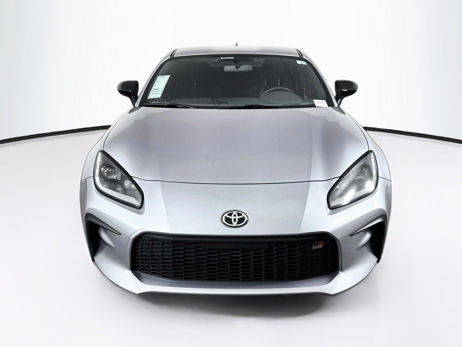 2023 Toyota GR86 Base photo 6