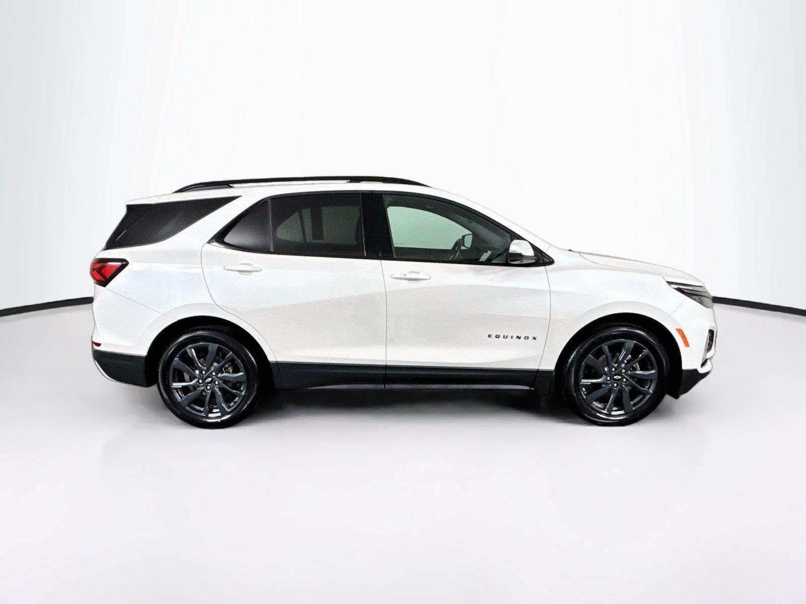2022 Chevrolet Equinox RS photo 10