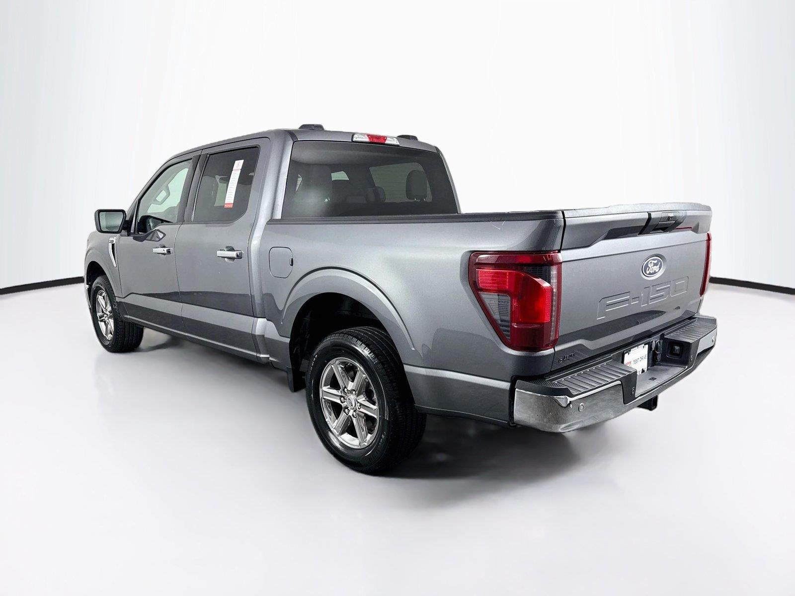 2025 Ford F-150 XLT photo 10