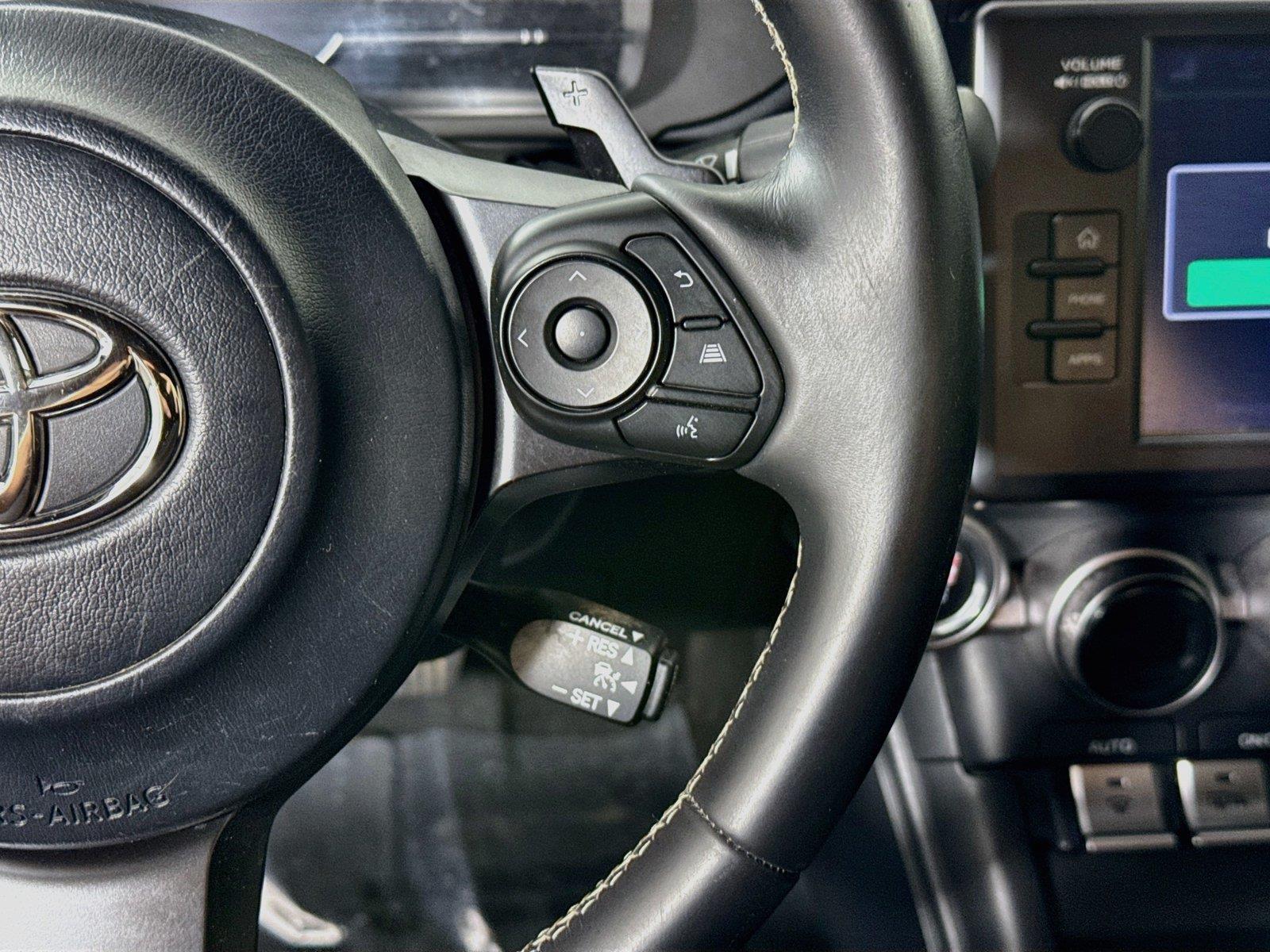 2023 Toyota GR86 Base photo 16