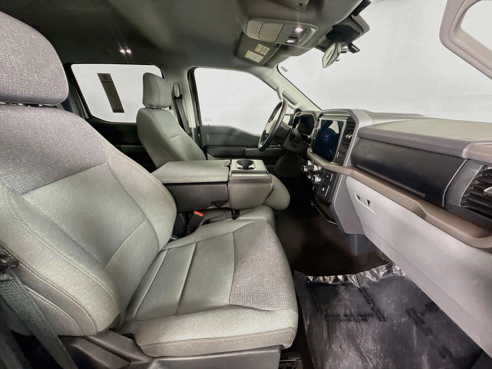 2025 Ford F-150 XLT photo 34