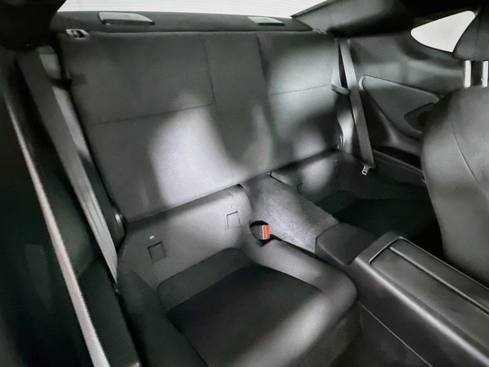 2023 Toyota GR86 Base photo 33