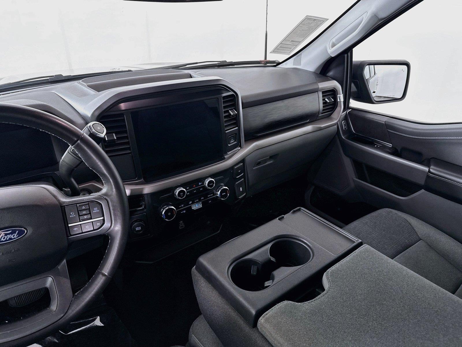 2025 Ford F-150 XLT photo 27