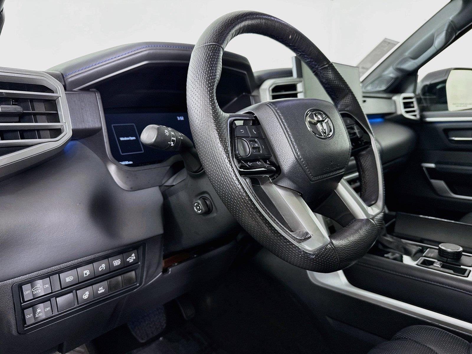 2023 Toyota Tundra Platinum Hybrid photo 3