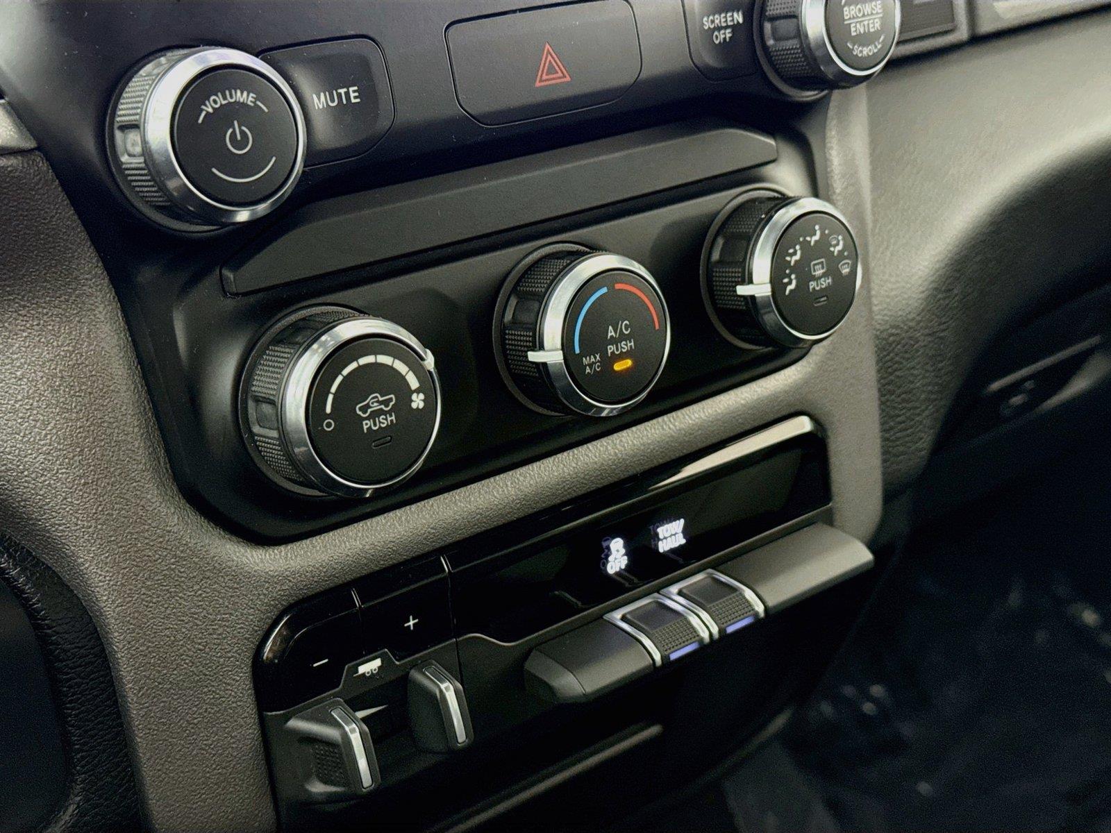 2024 Ram 2500 Big Horn photo 22