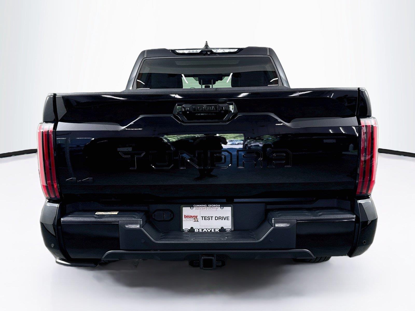 2023 Toyota Tundra Platinum Hybrid photo 11