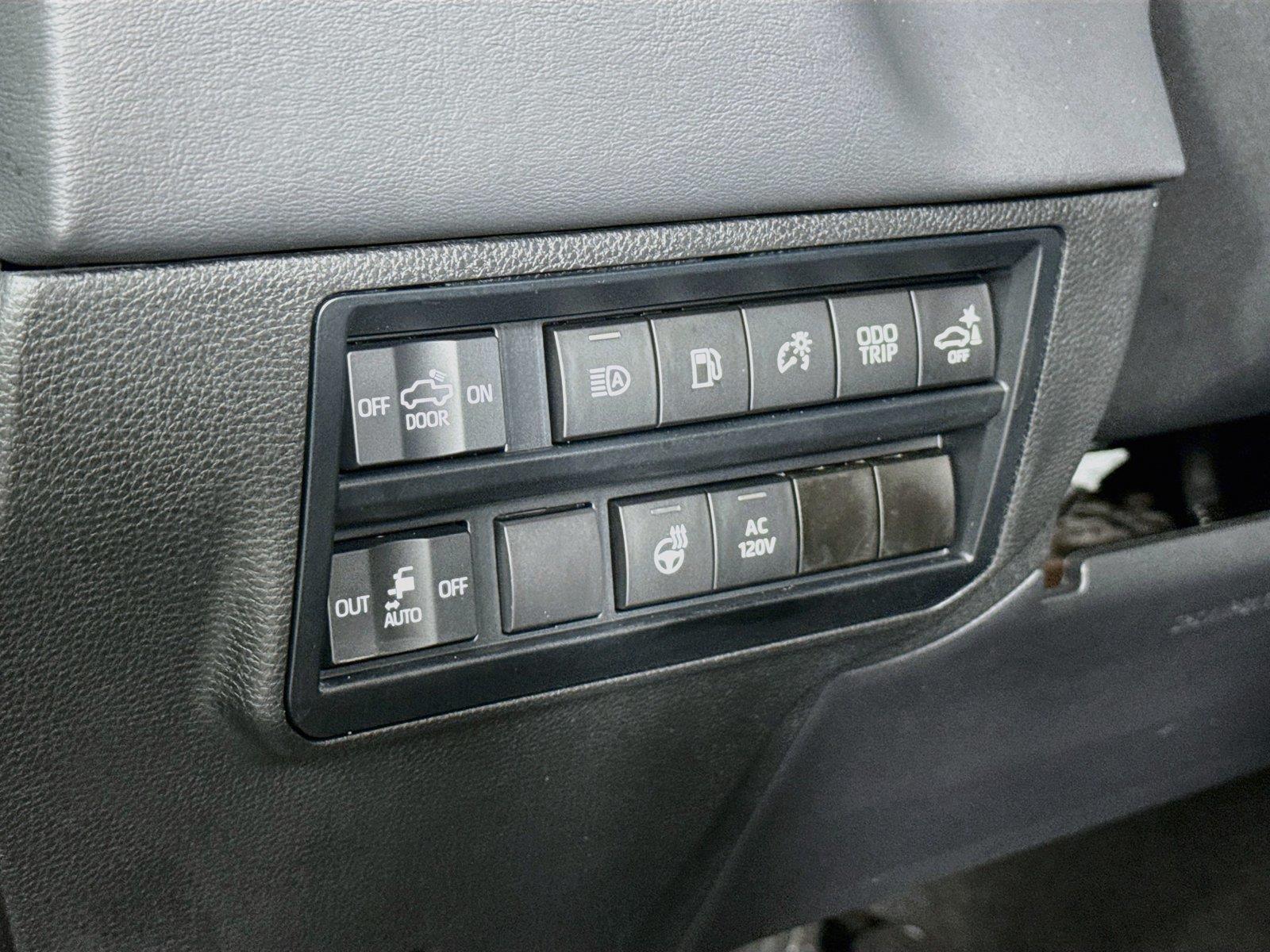 2023 Toyota Tundra Platinum Hybrid photo 15