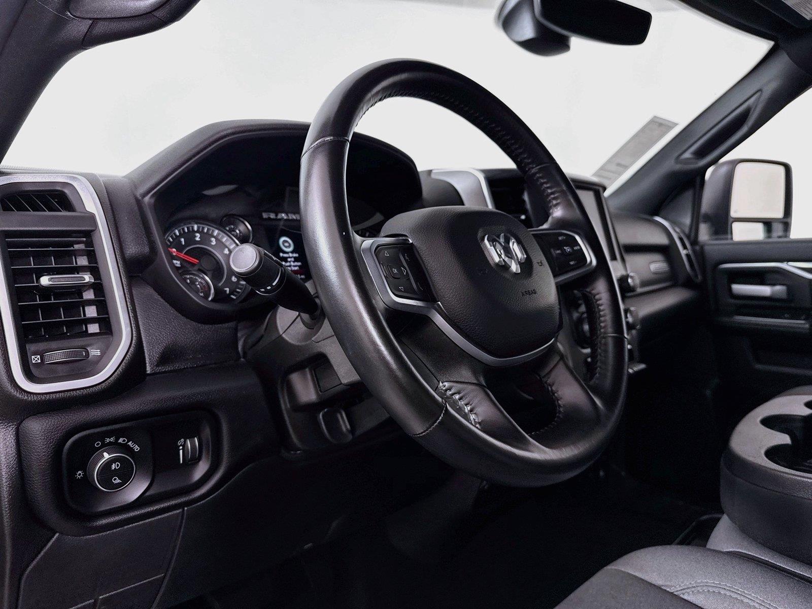 2024 Ram 2500 Big Horn photo 3