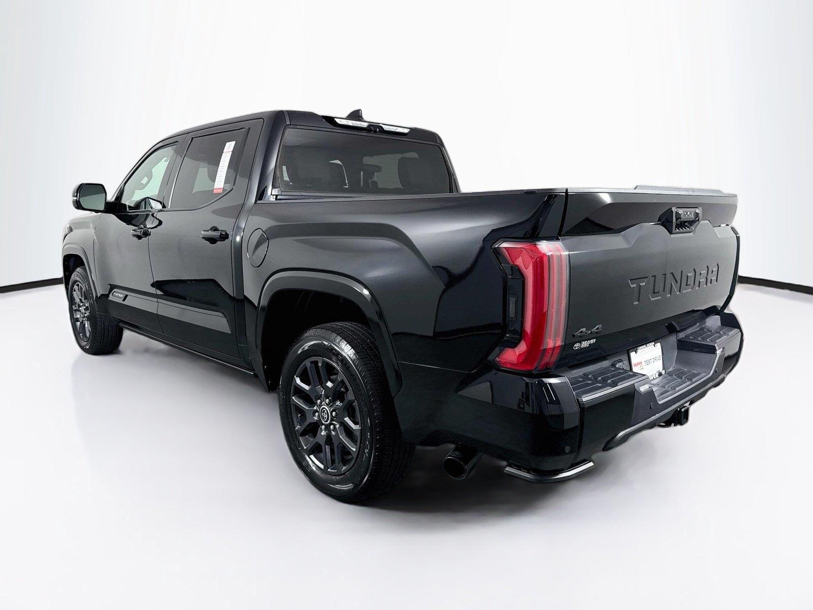 2023 Toyota Tundra Platinum Hybrid photo 12