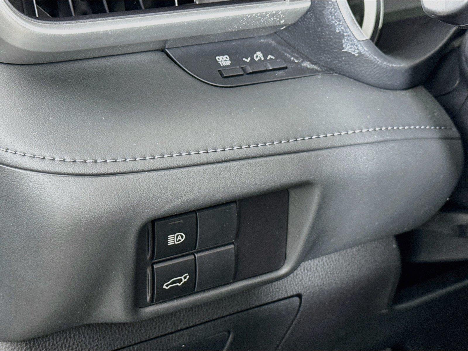 2022 Toyota Highlander XLE photo 14