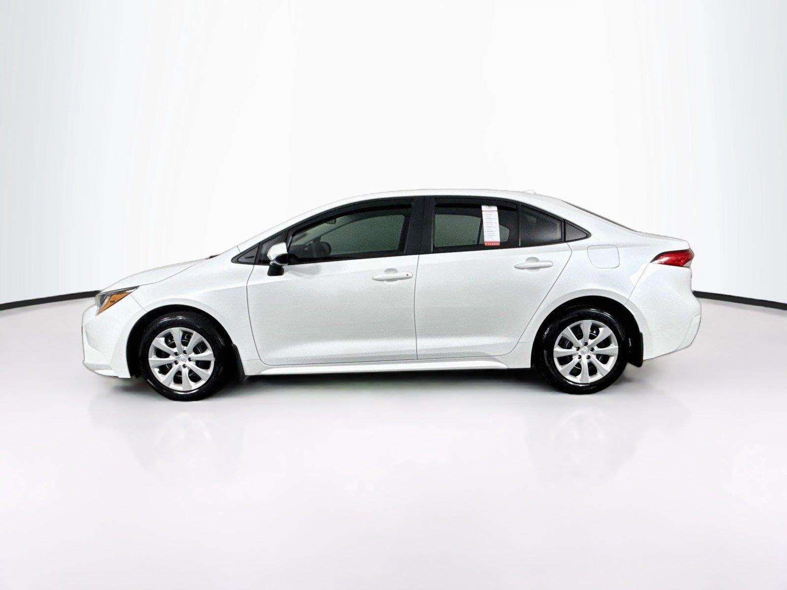 2026 Toyota Corolla LE photo 12
