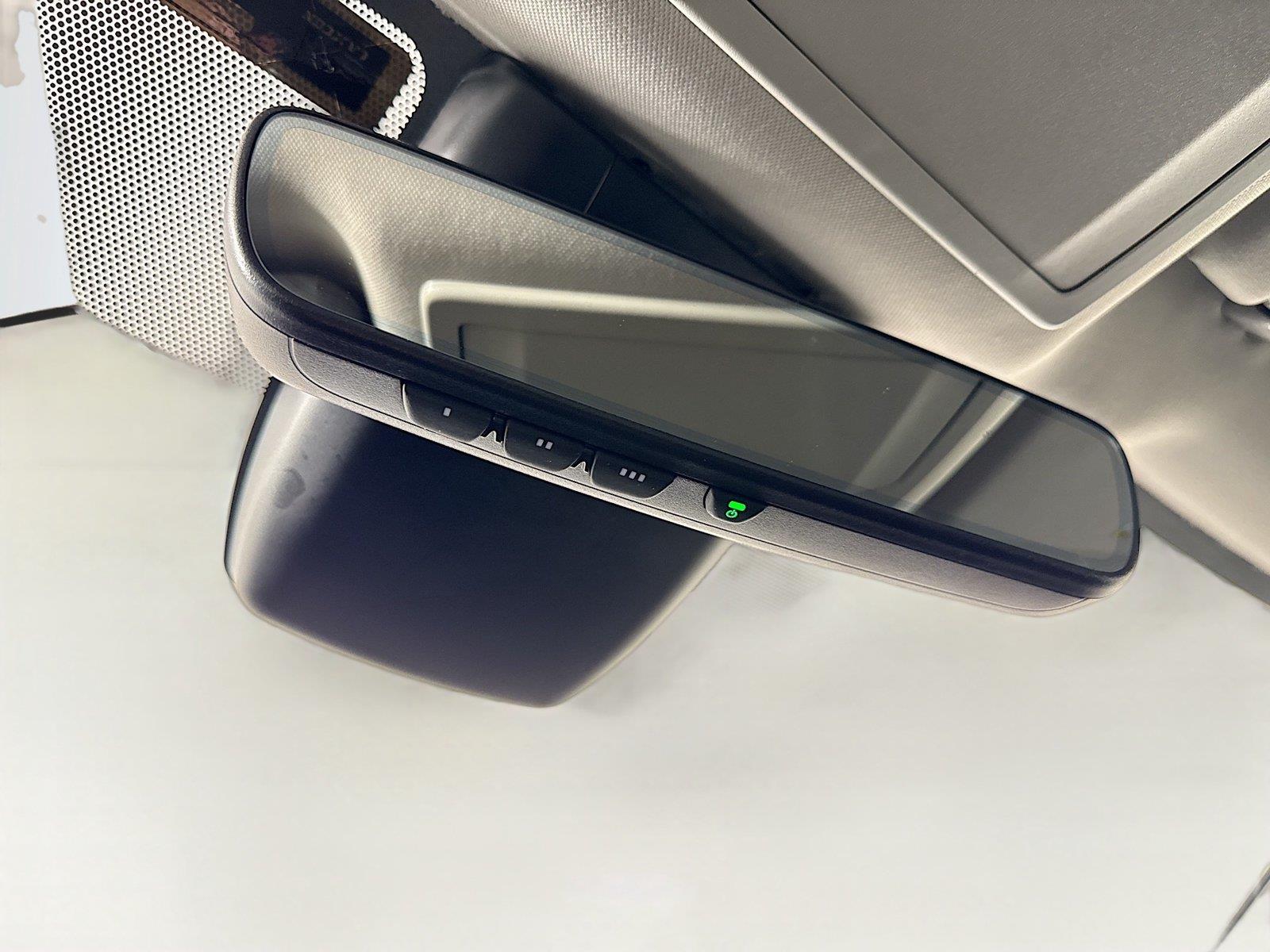 2022 Toyota Highlander XLE photo 21
