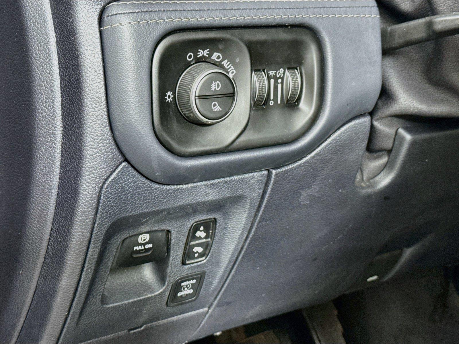 2020 Ram 1500 Limited photo 15